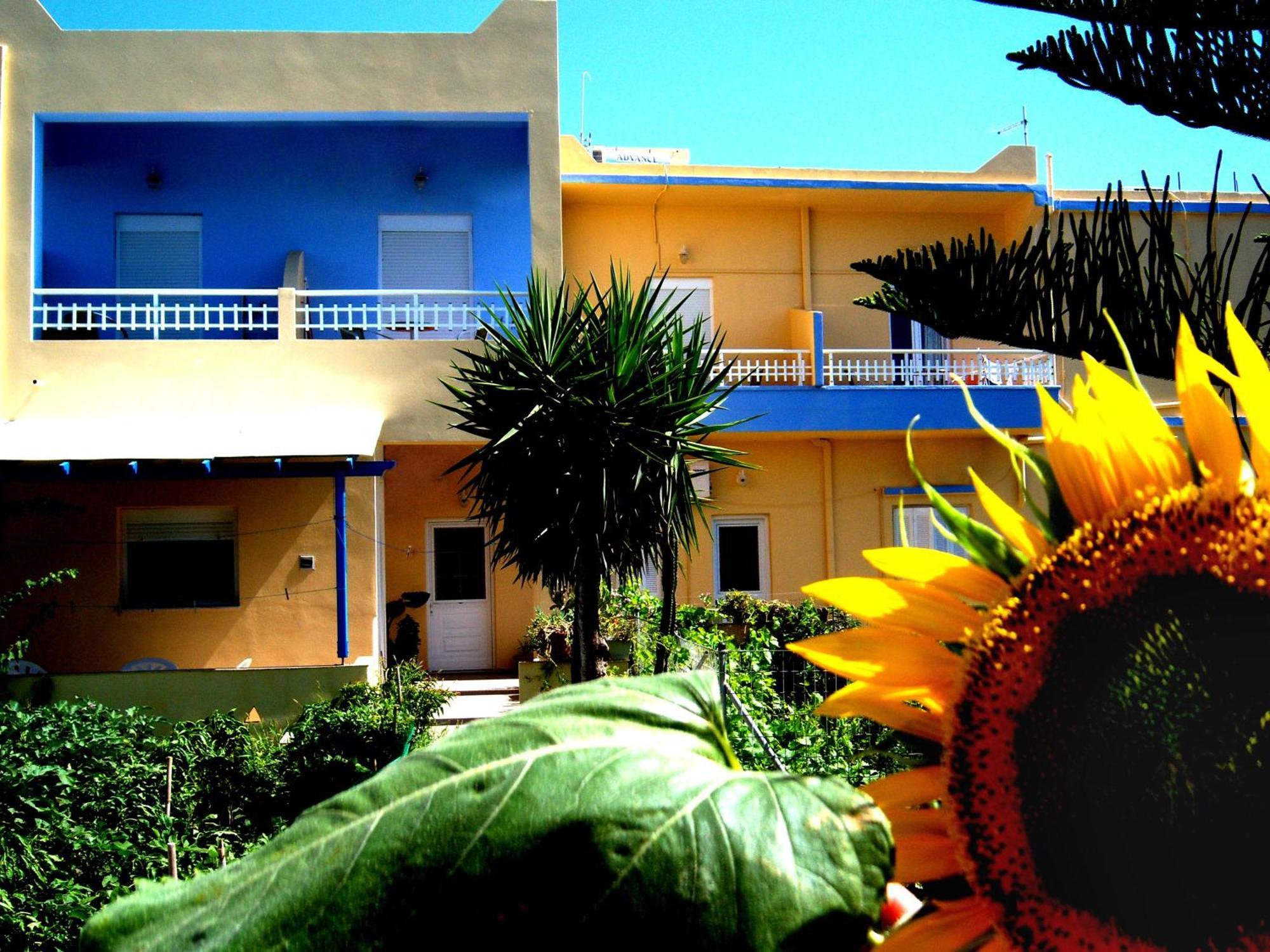 Papafotis Apartments & Suites Alinda  Bagian luar foto