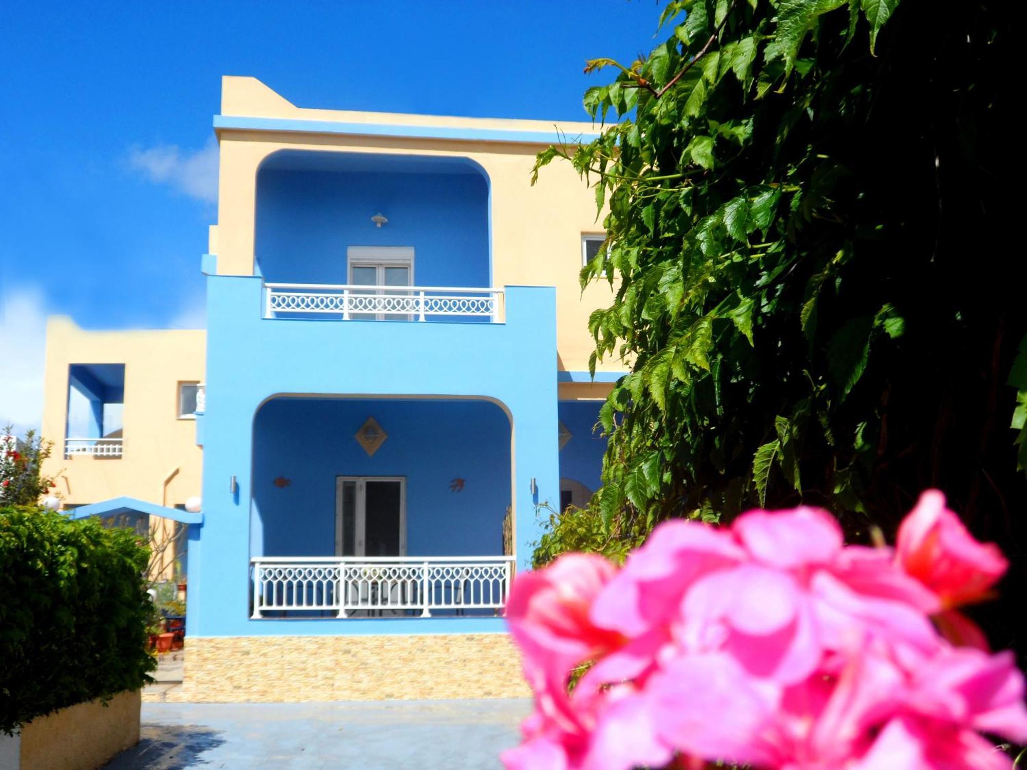 Papafotis Apartments & Suites Alinda  Bagian luar foto