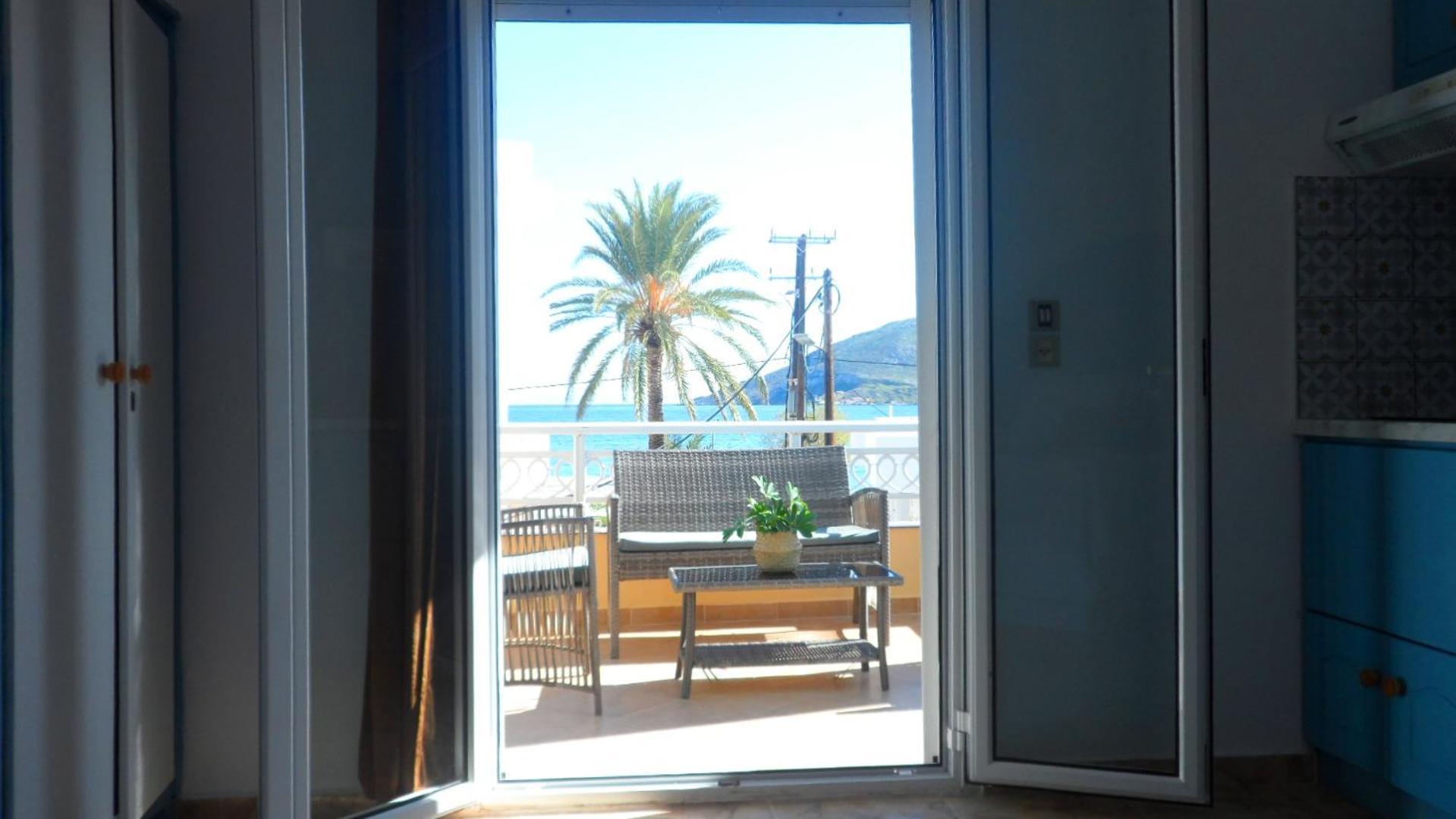 Papafotis Apartments & Suites Alinda  Ruang foto