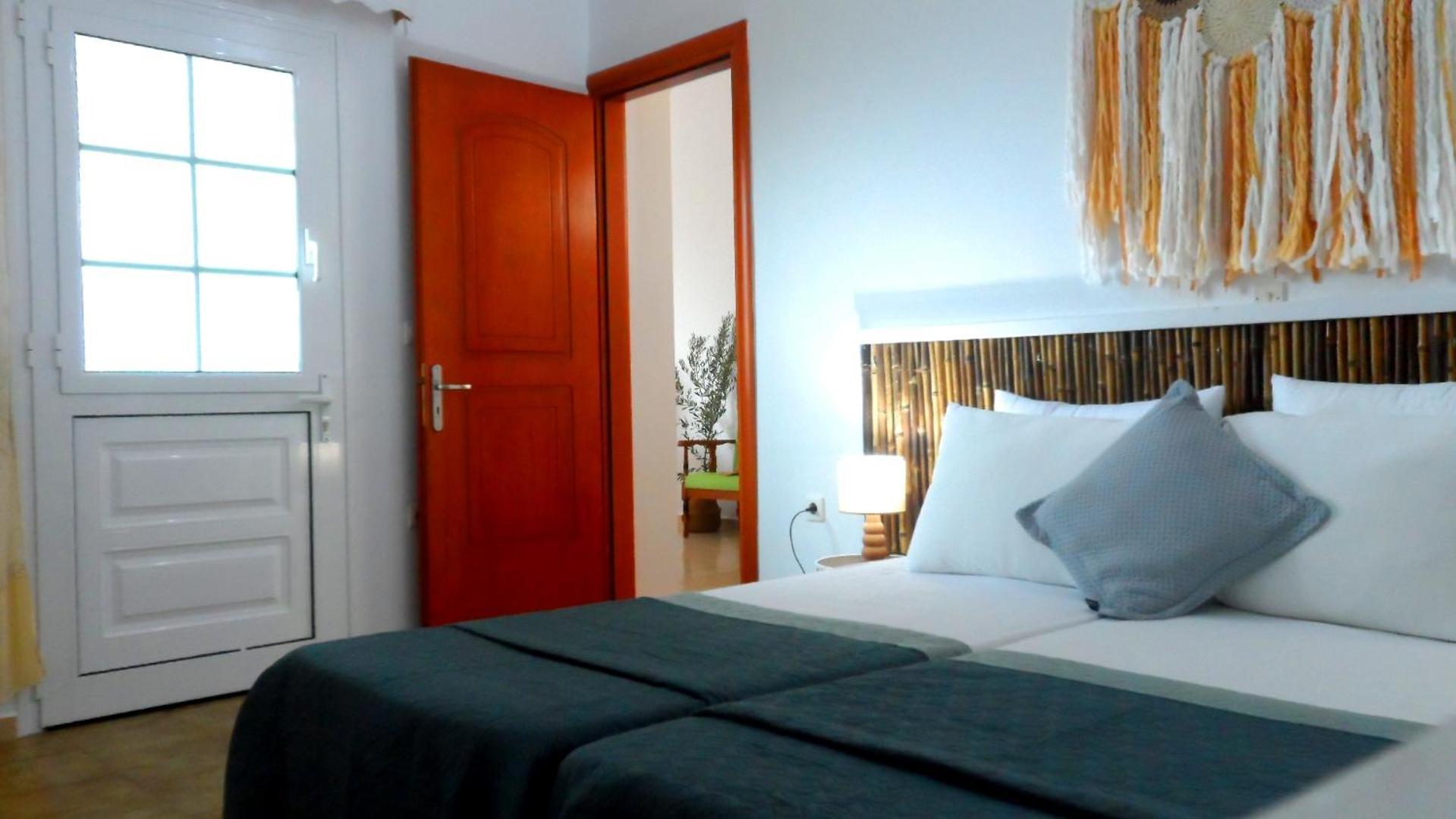 Papafotis Apartments & Suites Alinda  Ruang foto